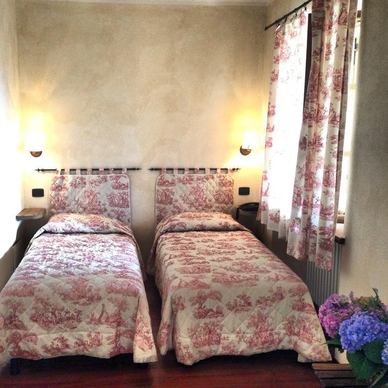 Le 5 Frecce Villa Cavour Oda fotoğraf